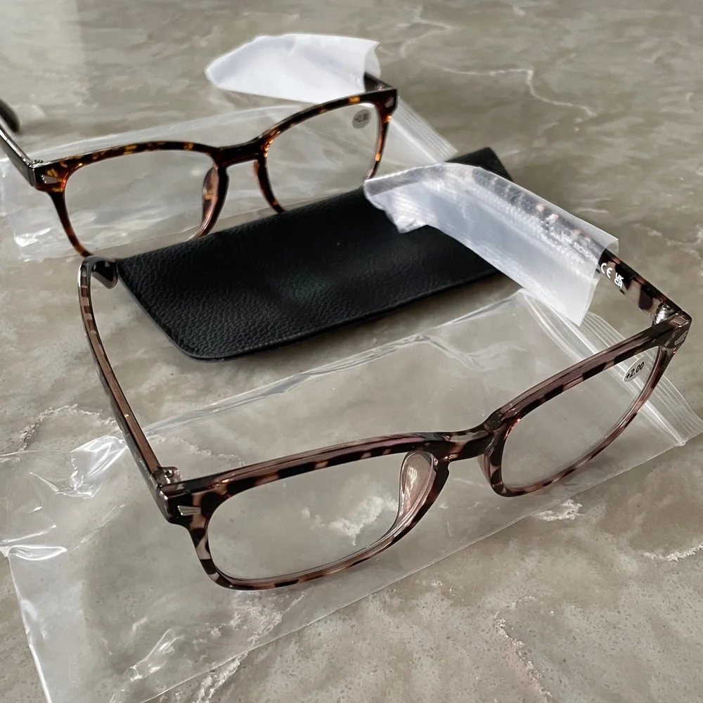 NWT Two pairs readers 2.0 tortoiseshell blue light combination readers brown